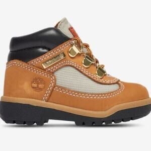 Timberland Brand Youth Chukka Field Boots NEW IN BOX Size 2